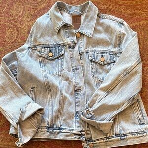 GAP Women's Classic Blue Jean Jacket